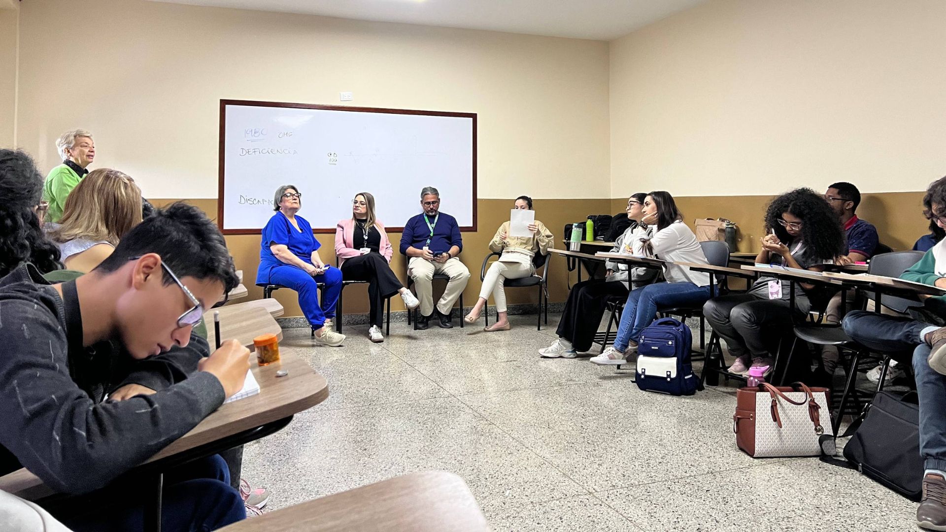 uam-impulso-reflexion-sobre-discapacidad-neurodivergencia-e-inclusion-social-en-la-sede-centro