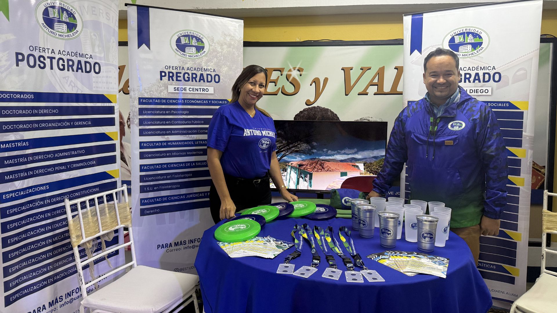 uam-acudio-a-la-expo-vocacional-realizada-en-la-u-e-ramon-pierluissi-ramirez