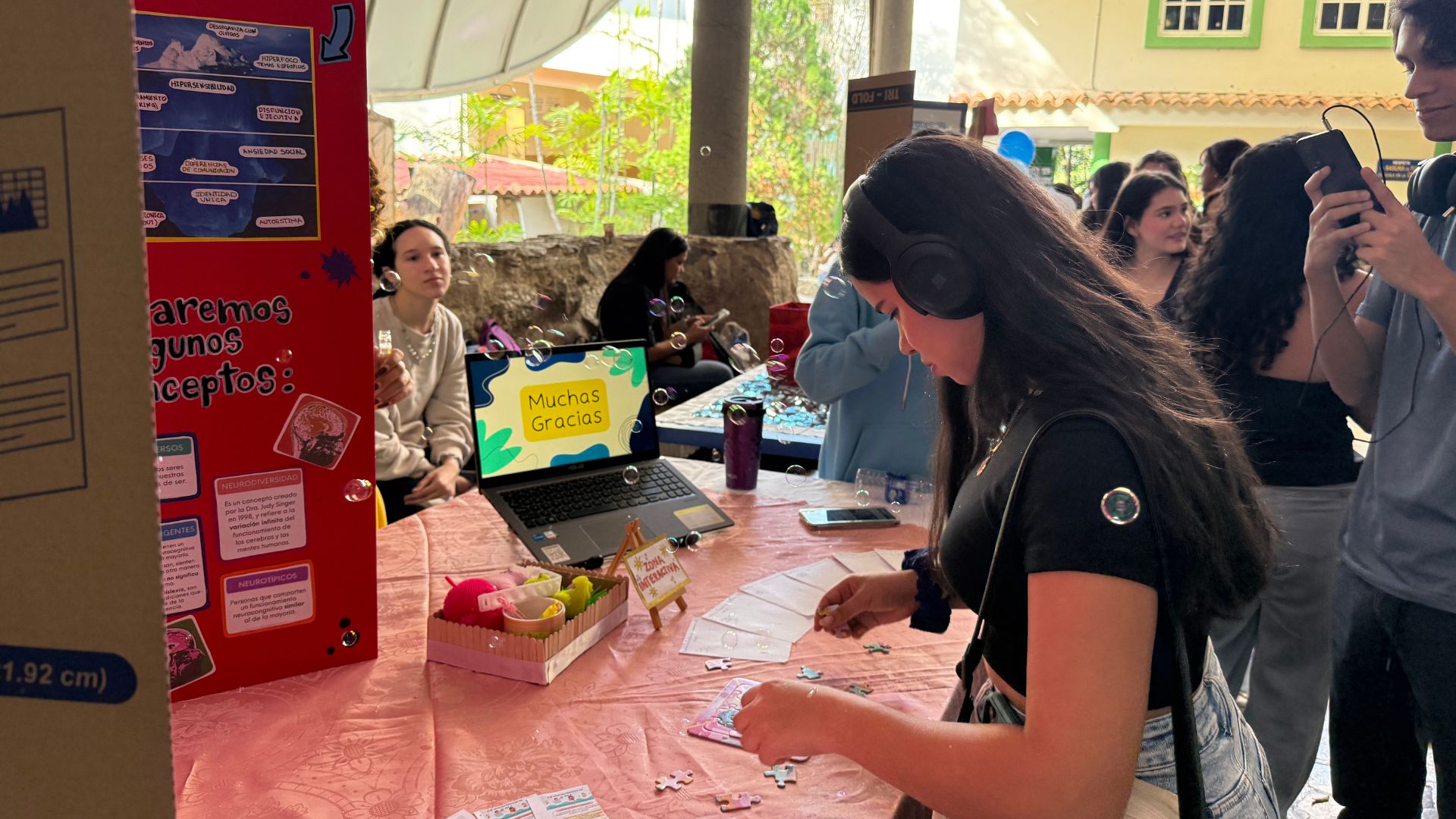 Escuela de Psicología de la UAM realizó stands interactivos sobre Inteligencia Emocional escuela-de-psicologia-de-la-uam-realizo-stands-interactivos-sobre-inteligencia-emocional