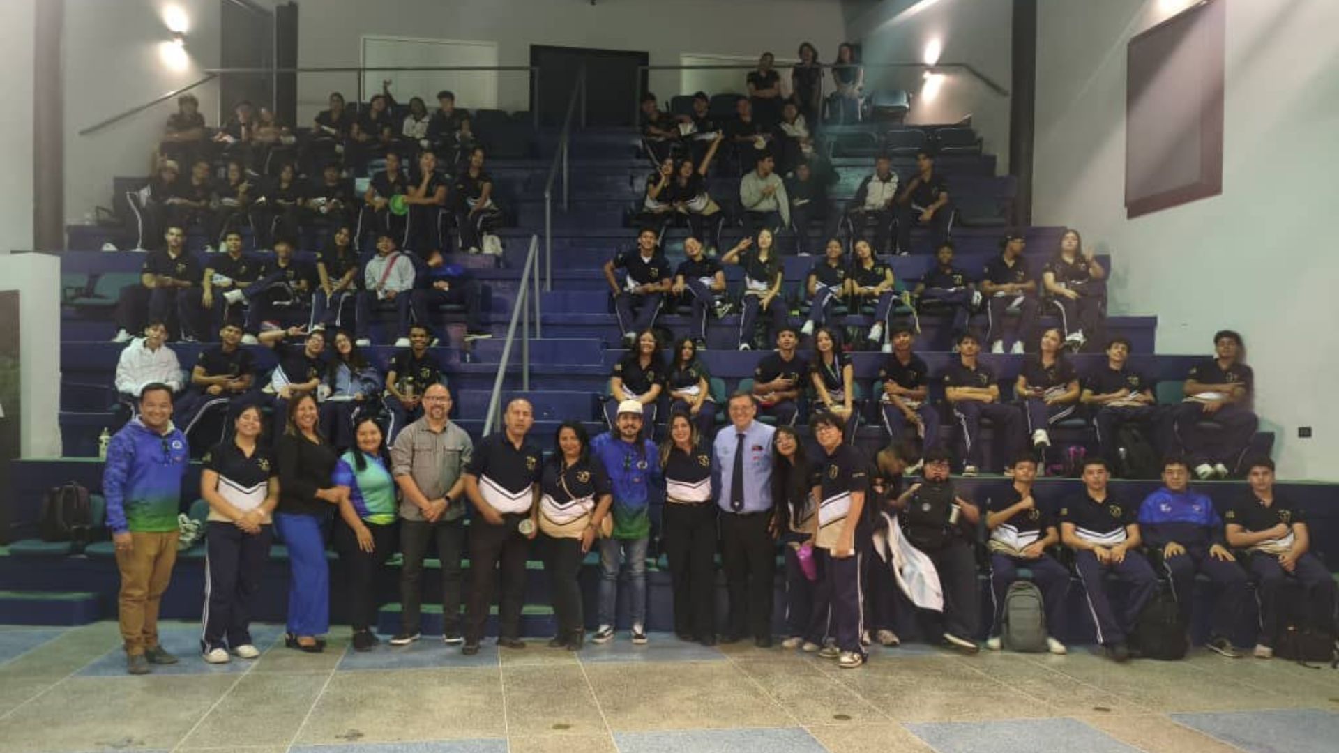 uam-acompano-jornada-de-orientacion-vocacional-en-el-colegio-santa-rosa