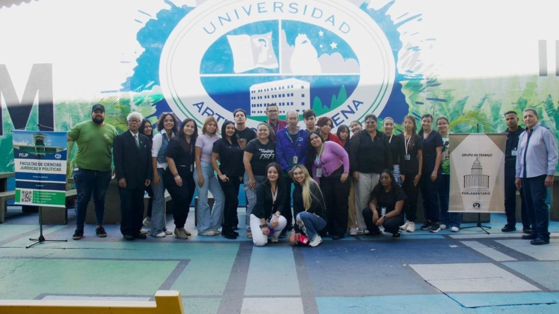 La UAM profundizó en el proceso legislativo con actividad interactiva en el Día de Valencia