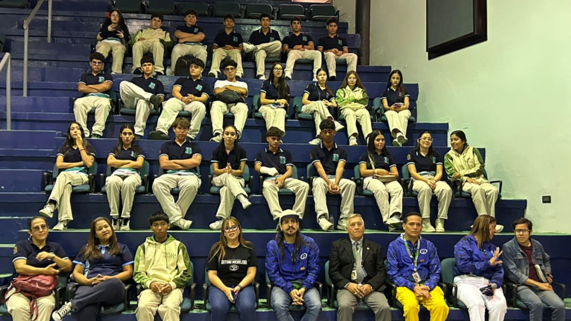 U.E. La Candelaria realizó una visita a la UAM para la Expo Vocacional u-e-la-candelaria-realizo-una-visita-a-la-uam-para-la-expo-vocacional