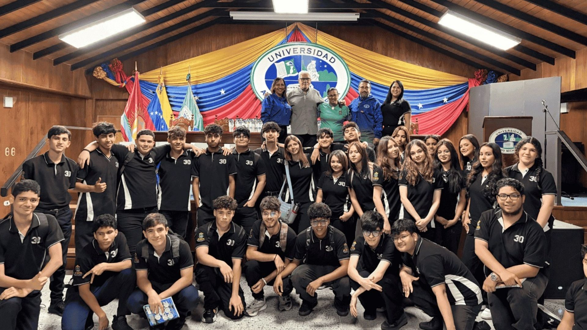 estudiantes-del-colegio-juan-jacobo-rousseau-visitaron-la-uam-y-conocieron-su-oferta-academica