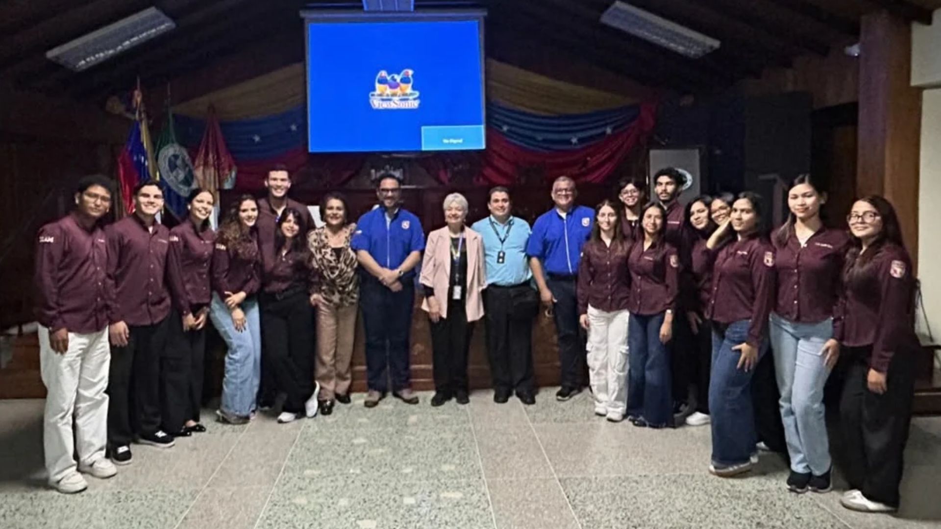 fccpv-visita-la-universidad-arturo-michelena-en-jornada-sobre-etica-y-futuro-profesional