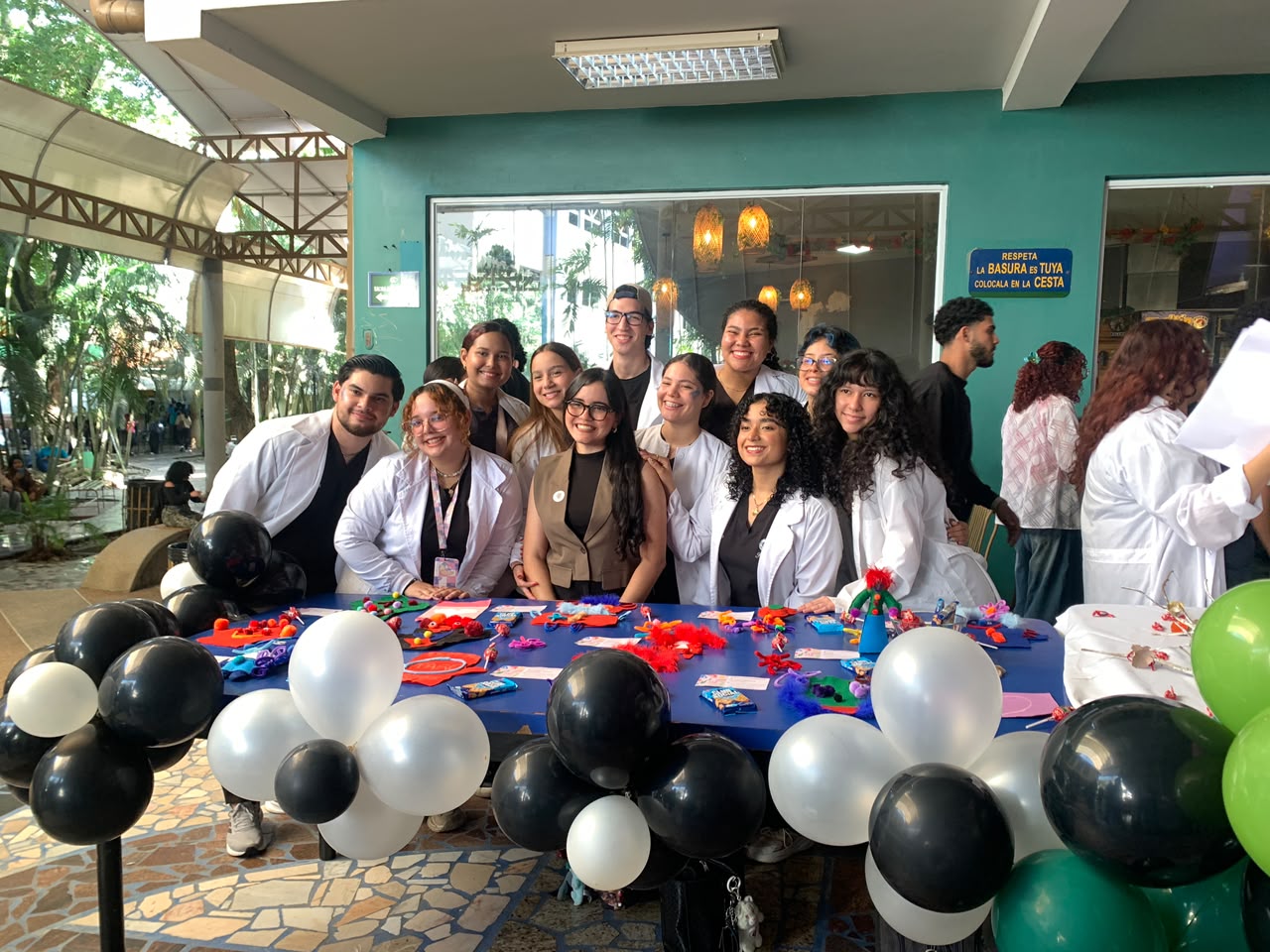 arteterapia-en-la-uam-alumnos-de-psicologia-exhibieron-obras-creadas-por-pacientes-de-barbula